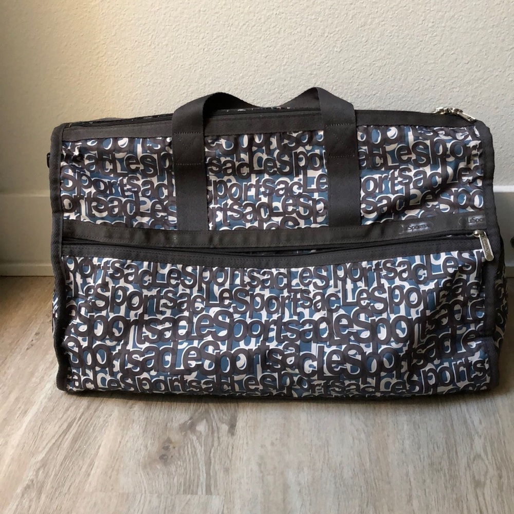 Lesportsac duffle bag